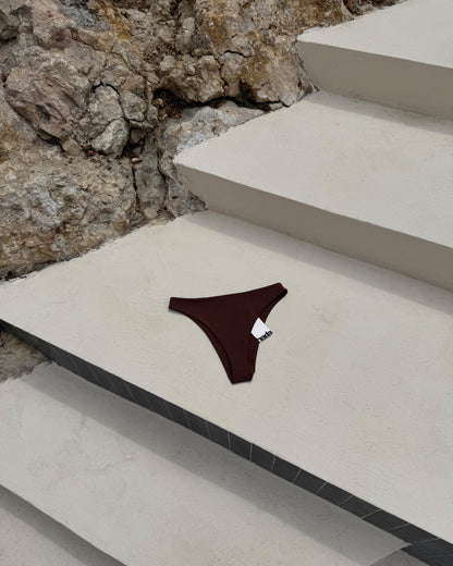 Bas de maillot taille haute chocolat